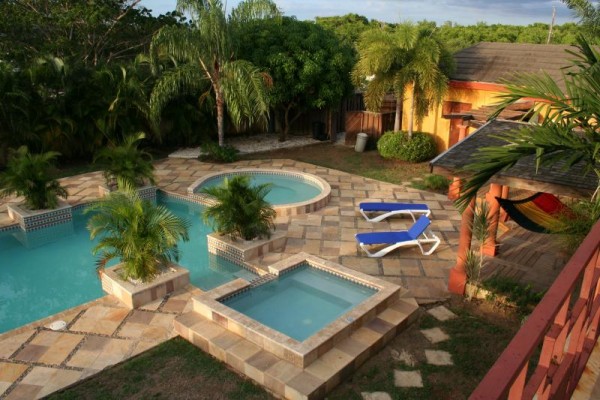 Villa Serene, Jewel of Black River